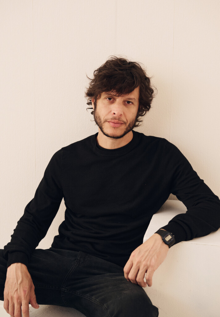 Luis Ortega, «il mio film, strano come la vita. Milei devastante per il cinema» Luis Ortega, «il mio film, strano come la vita. Milei devastante per il cinema»