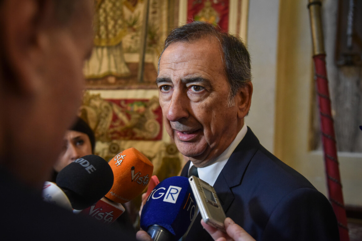Solidarietà con riserva. Schlein ora chiede svolte radicali a Sala Solidarietà con riserva. Schlein ora chiede svolte radicali a Sala