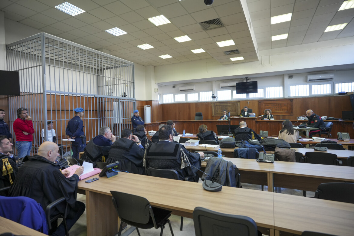 Cutro, a processo sei ufficiali per il mancato soccorso
