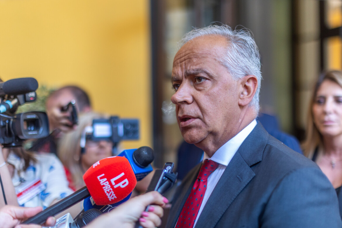 Centri di rimpatrio fuori dall’Ue. Tutti d’accordo Centri di rimpatrio fuori dall’Ue. Tutti d’accordo