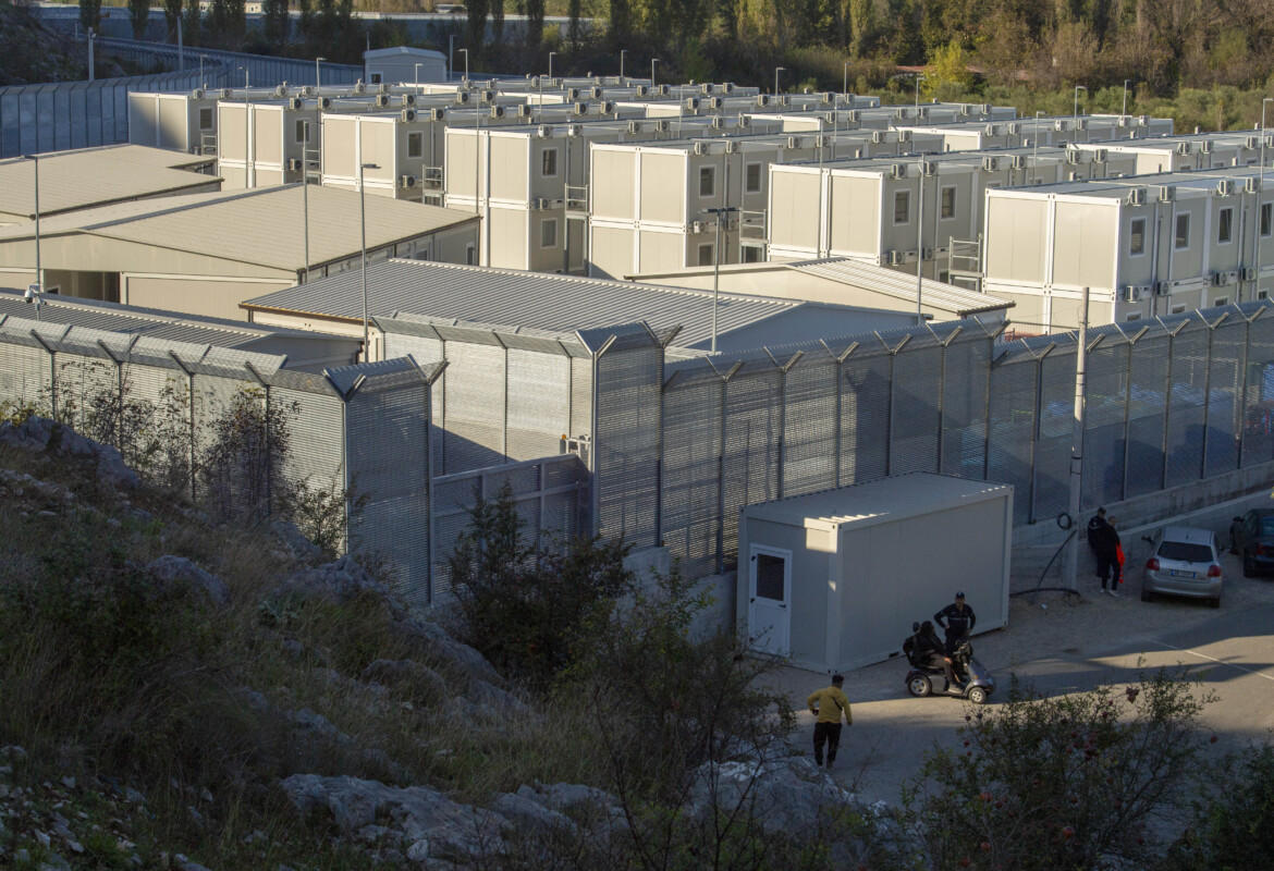 Albania, il Viminale nega le informazioni sui rimpatri