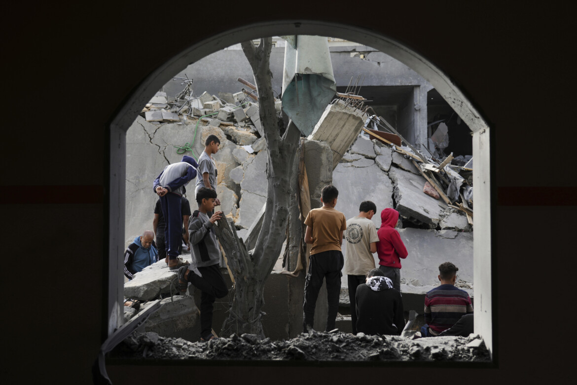 Quelle morti non sono «danni collaterali». La rivista «Il Mulino» si divide su Gaza