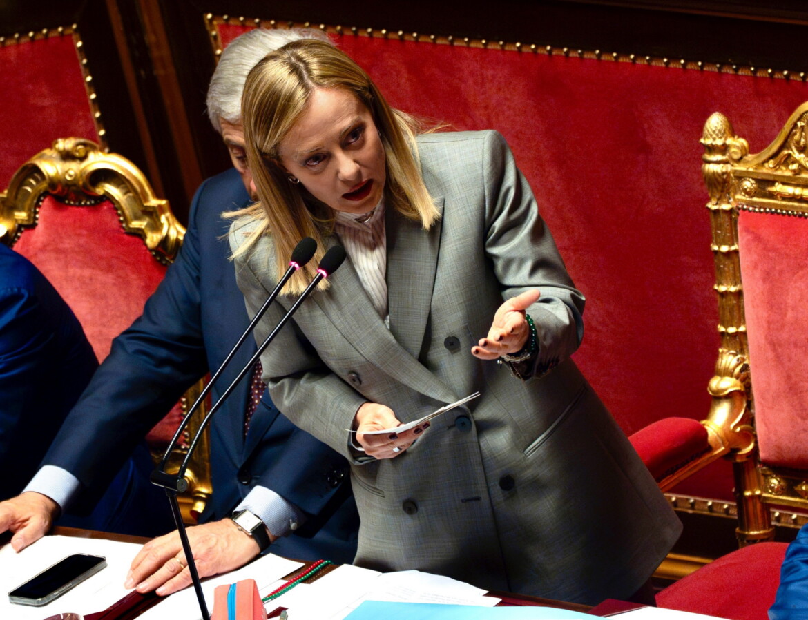 Meloni senza freni scatena la guerra contro i magistrati