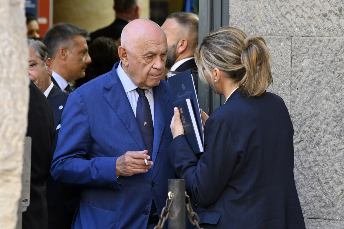 psicodramma almasri le accuse a bartolozzi inorridiscono nordio