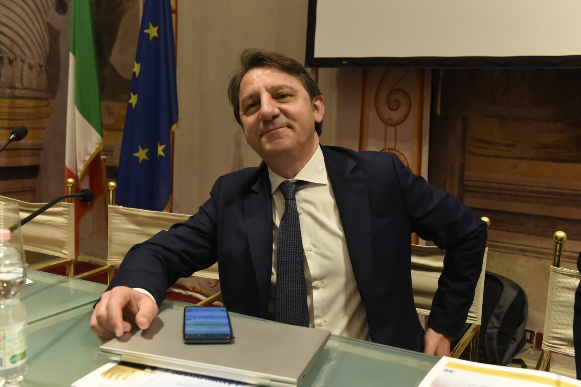 Le fibrillazioni stanano Conte. Tridico candidato in Calabria