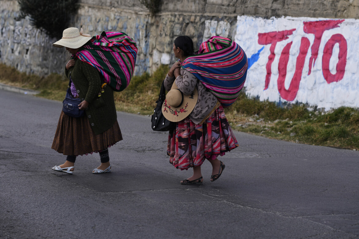 oggi bolivia alle urne la sinistra verso l8217autodistruzione