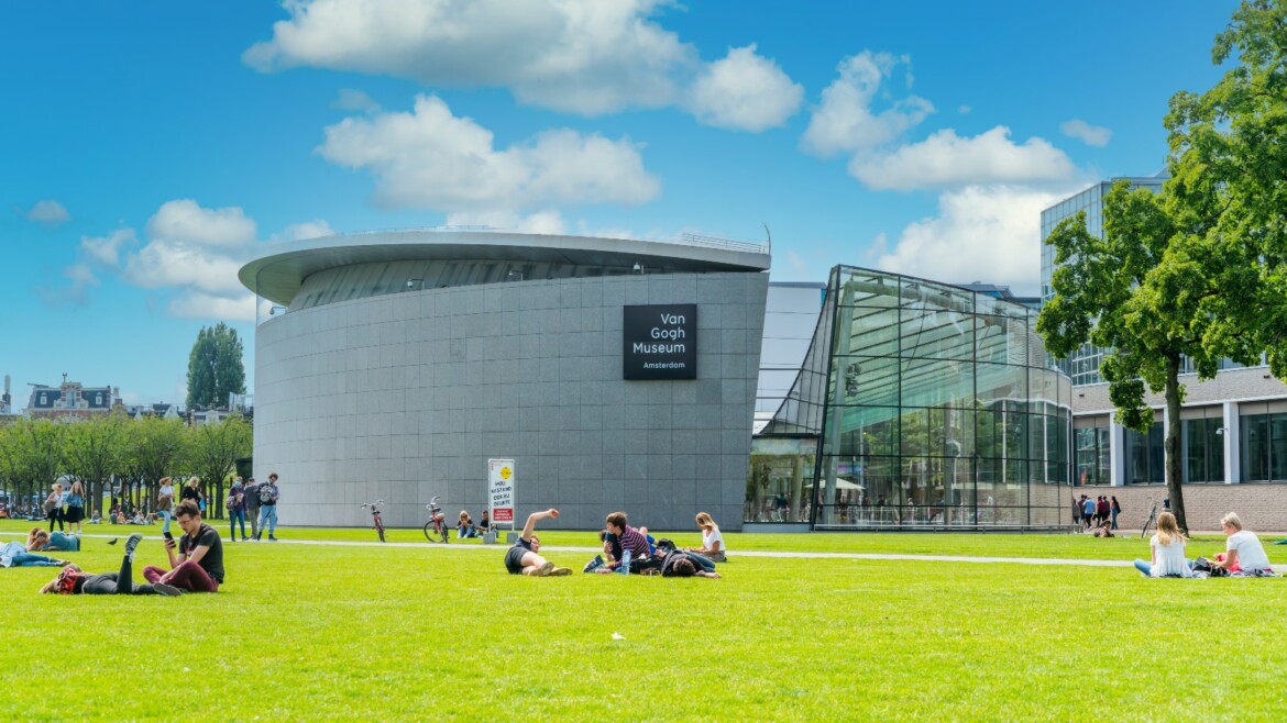 Il museo Van Gogh di Amsterdam a rischio chiusura Il museo Van Gogh di Amsterdam a rischio chiusura