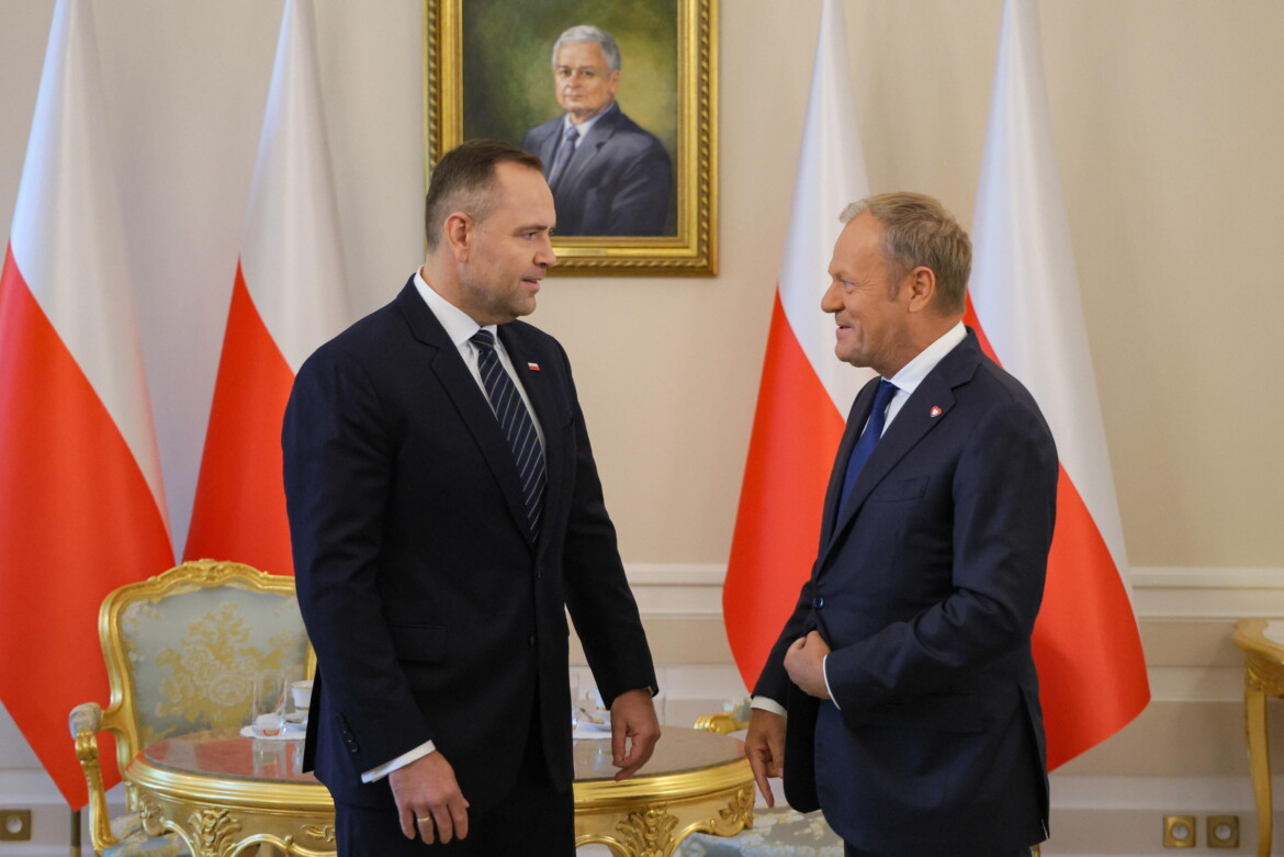 caso polonia trump esclude tusk o invita il presidente alleato maga