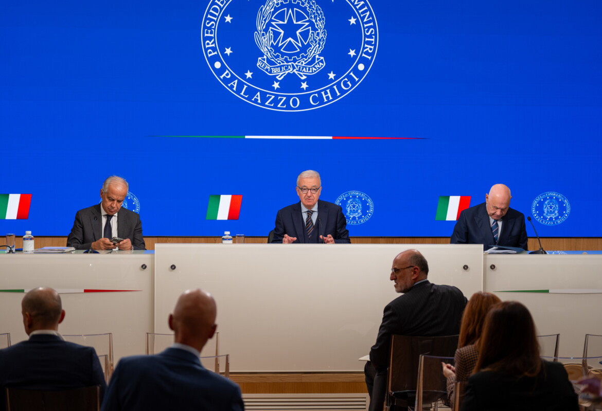 Almasri, gli atti alla Camera: «Procedere contro il governo» Almasri, gli atti alla Camera: «Procedere contro il governo»