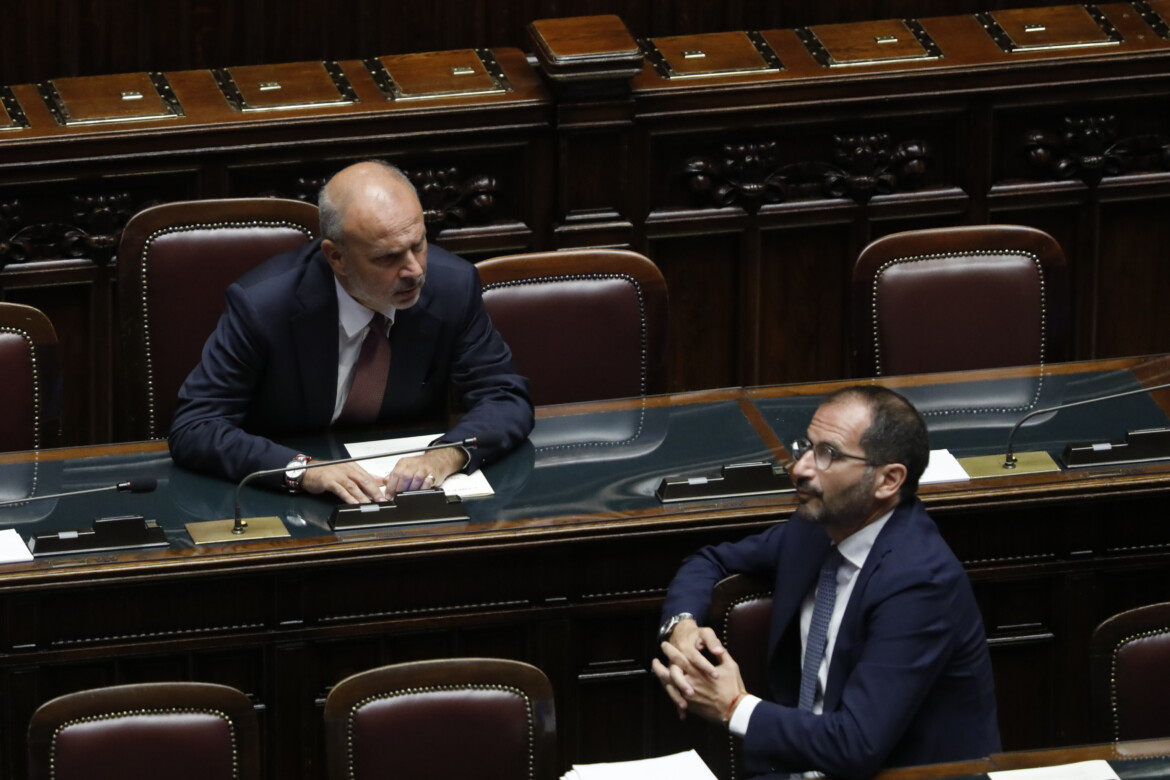 No vax, Schillaci «commissariato» da Fdi No vax, Schillaci «commissariato» da Fdi