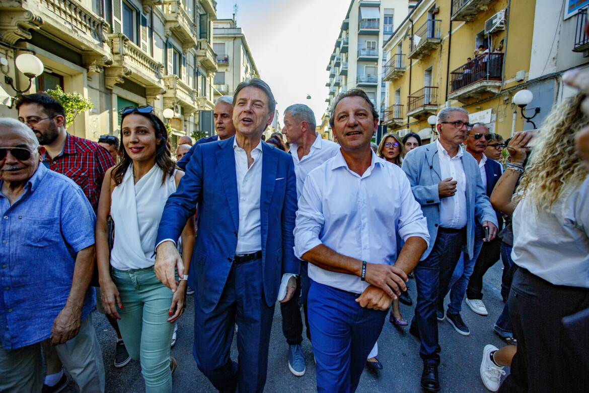 Conte in Calabria per scacciare l’incubo sbarramento Conte in Calabria per scacciare l’incubo sbarramento