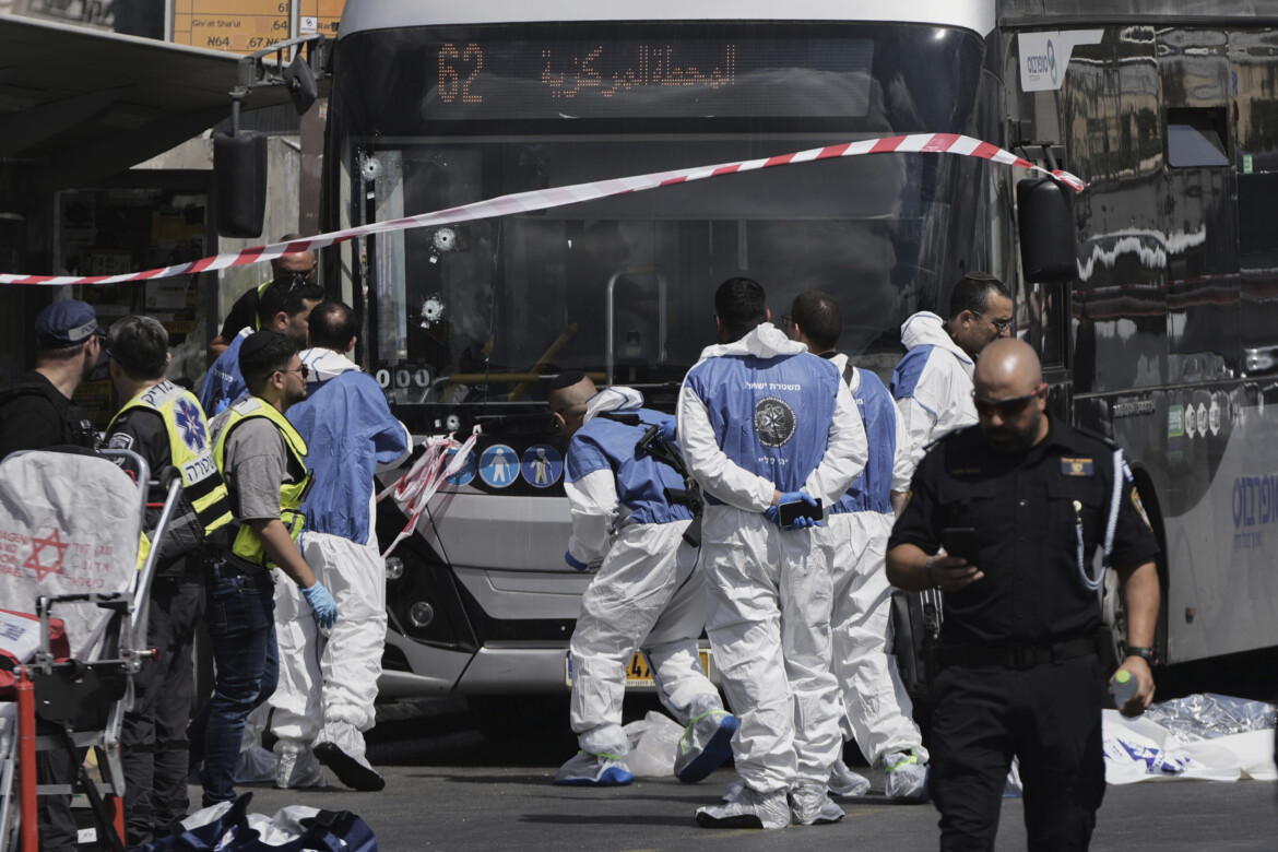 Attentato a Ramot. Israele minaccia una dura rappresaglia Attentato a Ramot. Israele minaccia una dura rappresaglia