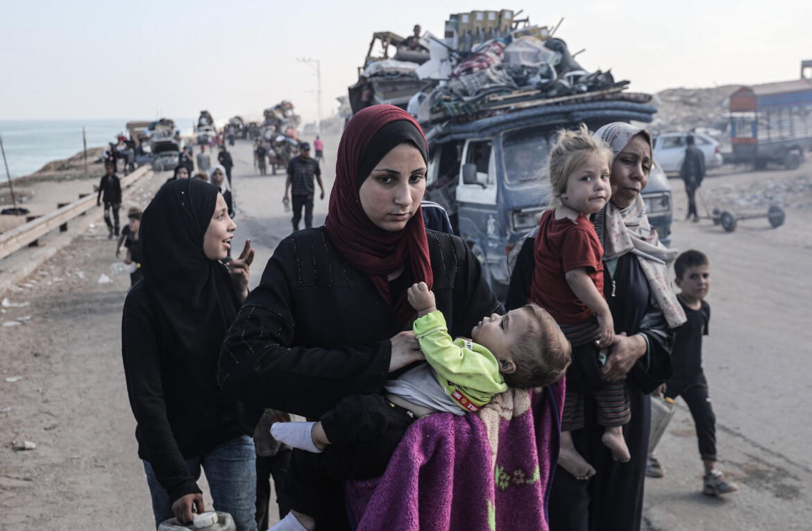 Le torri di Gaza simbolo del genocidio Le torri di Gaza simbolo del genocidio