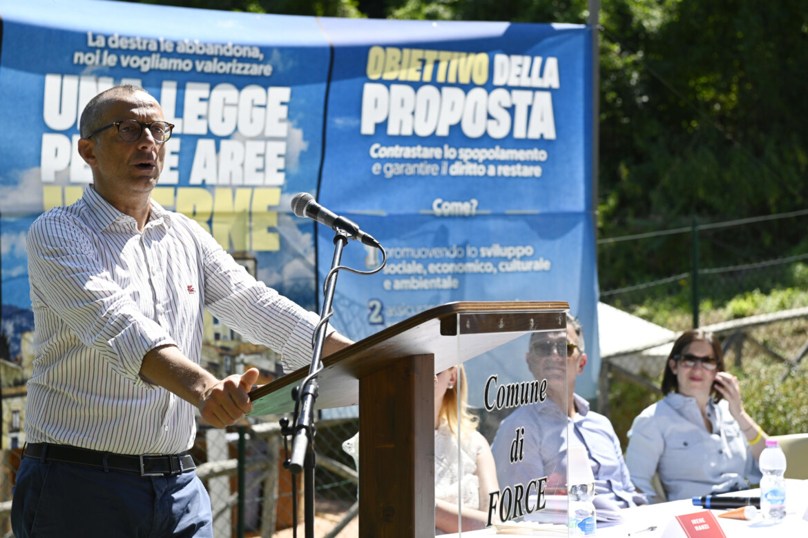 Ricci: «Meloni vuole oscurare i disastri del suo Acquaroli»