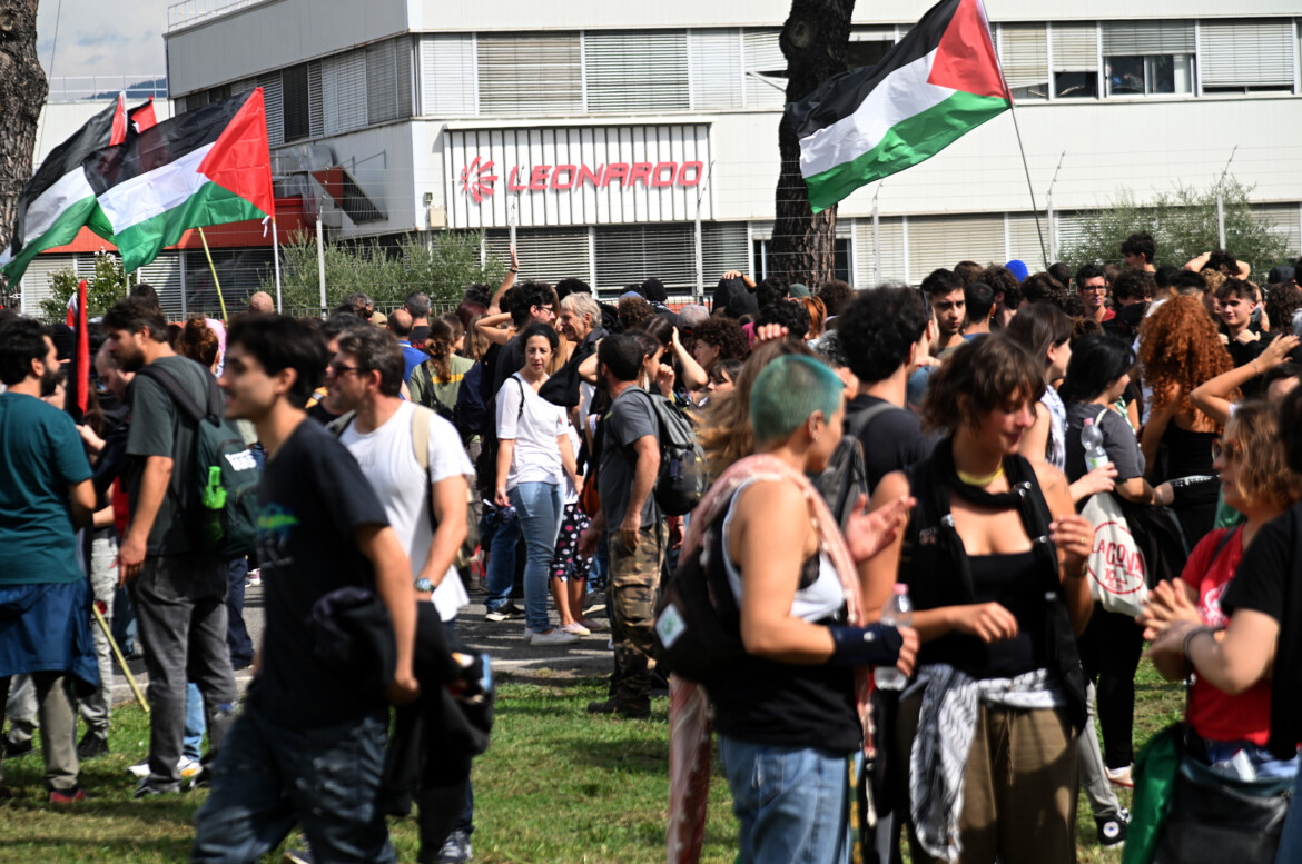 fuori leonardo spa dai centri di formazione professionale il caso di roma