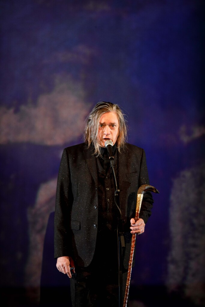 Blixa Bargeld: «Sono un poeta, non chiamatemi profeta»
