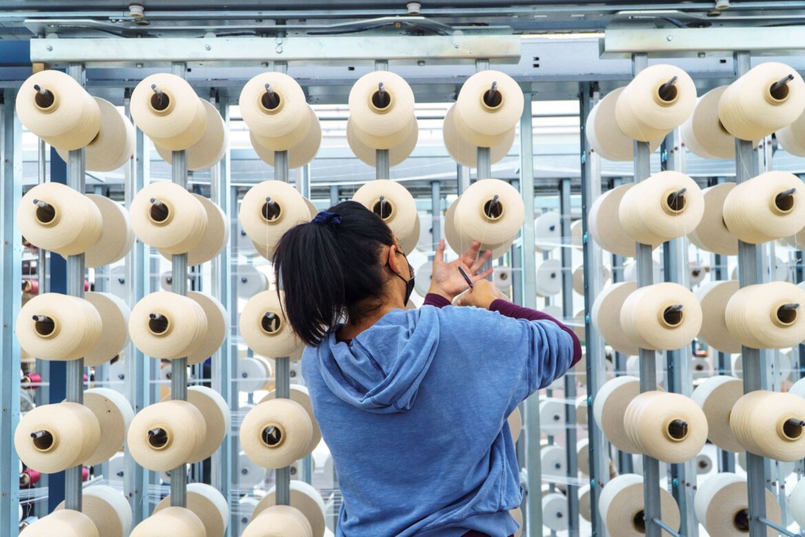 Slowfiber: «Meno prodotti e beni durevoli per estirpare il modello usa e getta»