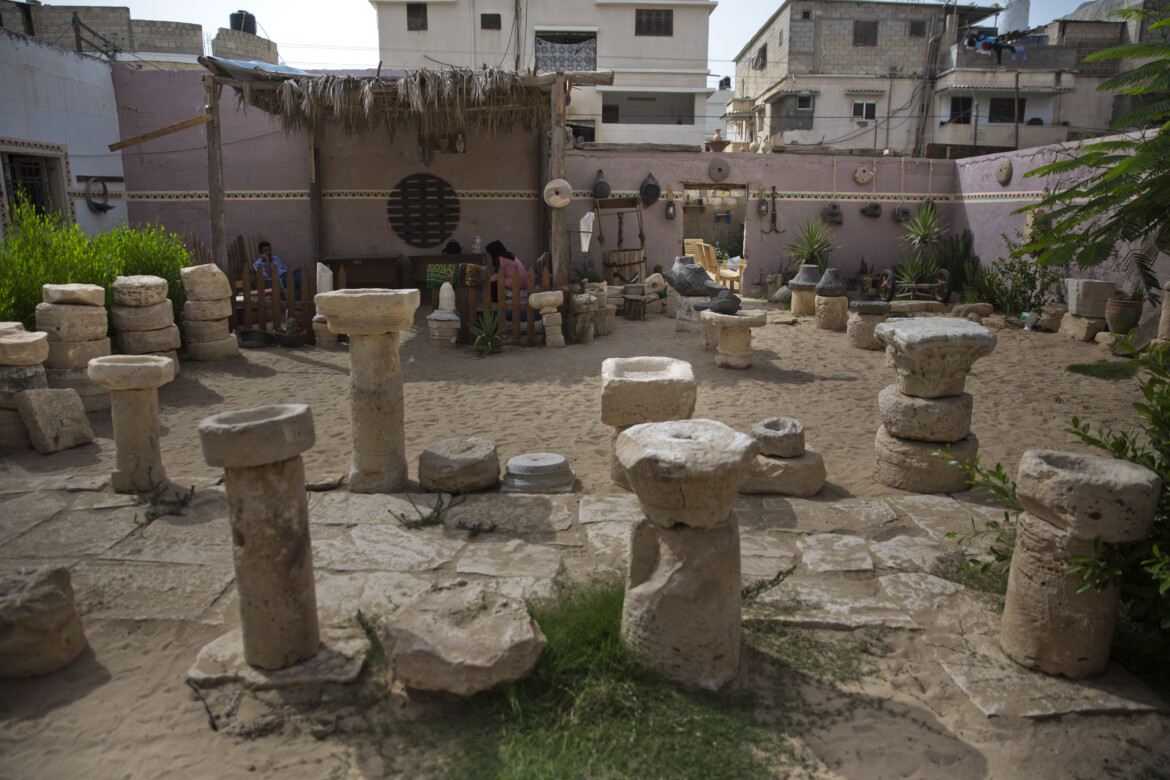 Gaza, la scuola biblica e archeologica minacciata di distruzione