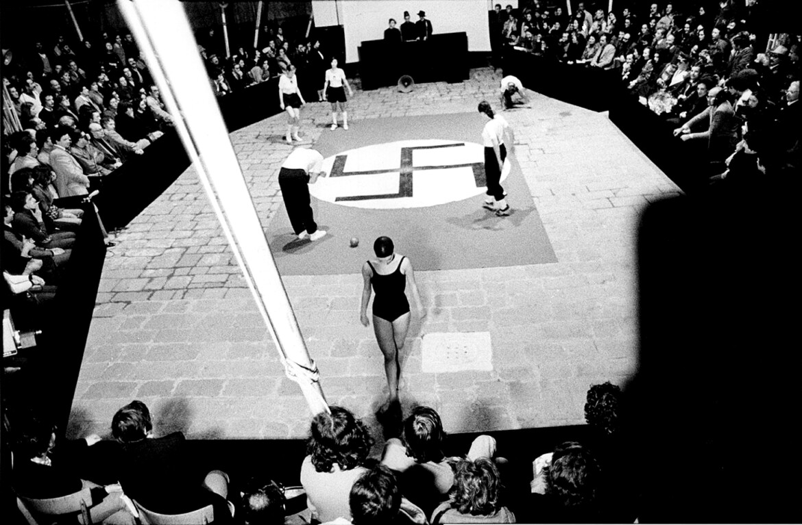 Esposito, metafisica concreta del fascismo