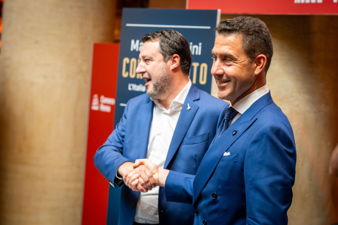 Il processo è a Vannacci ma l’imputato è Salvini Il processo è a Vannacci ma l’imputato è Salvini