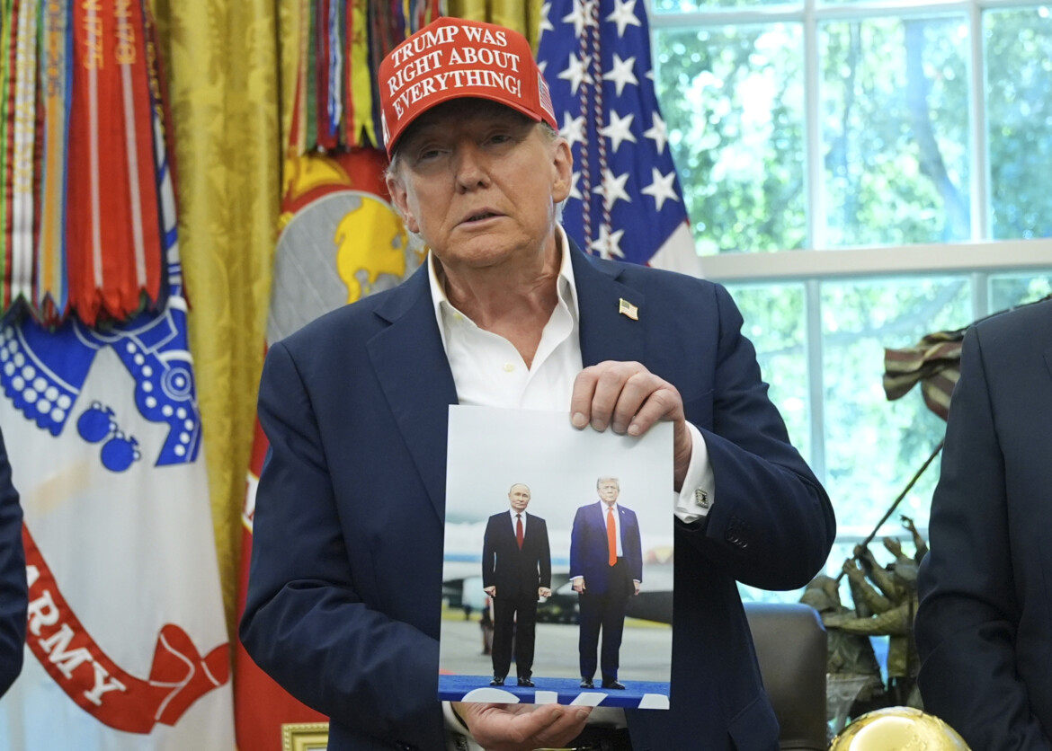 Trump sente Putin per due ore. «Lo incontrerò a Budapest»