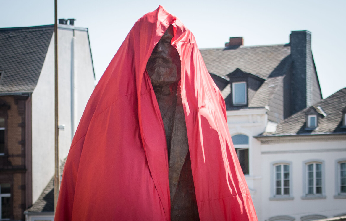 Marx, due rivoluzioni e la lezione di oggi Marx, due rivoluzioni e la lezione di oggi