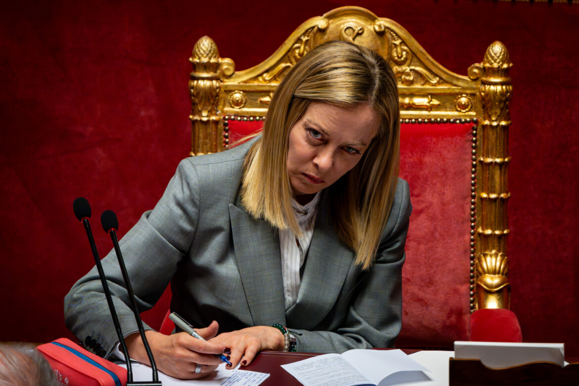 L’Italia dei forti, dove a pagare pensano i lavoratori L’Italia dei forti, dove a pagare pensano i lavoratori