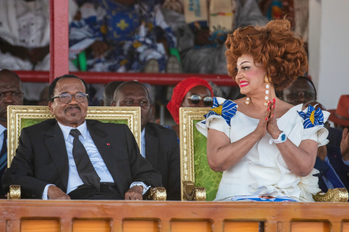 Al voto il Camerun di Paul Biya, 92 anni e un ottavo mandato nel mirino Al voto il Camerun di Paul Biya, 92 anni e un ottavo mandato nel mirino