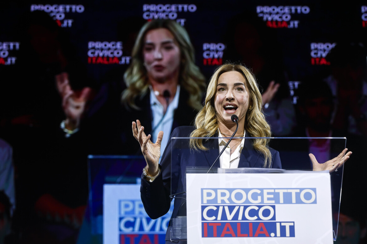 Silvia Salis star al battesimo della gamba centrista del campo largo Silvia Salis star al battesimo della gamba centrista del campo largo