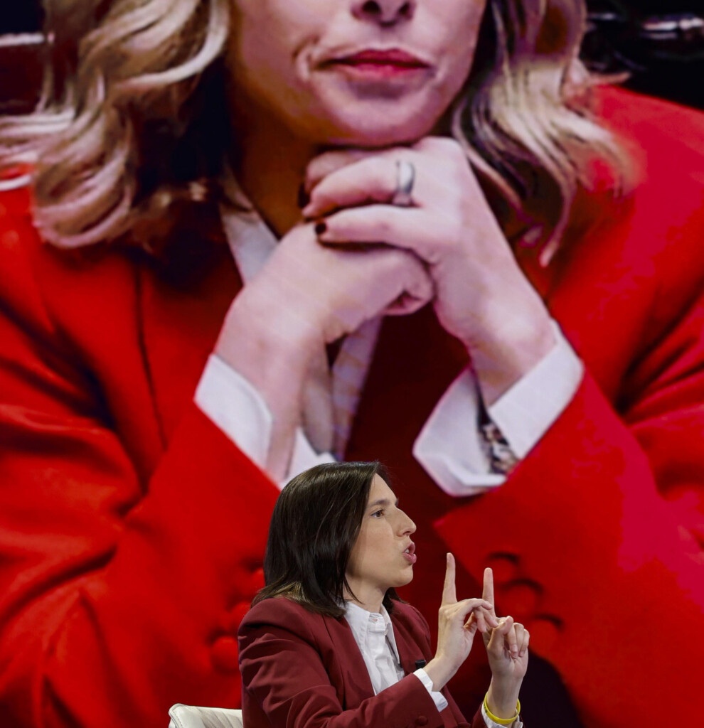 Schlein contro Meloni: «La libertà in Italia a rischio con la destra» Schlein contro Meloni: «La libertà in Italia a rischio con la destra»