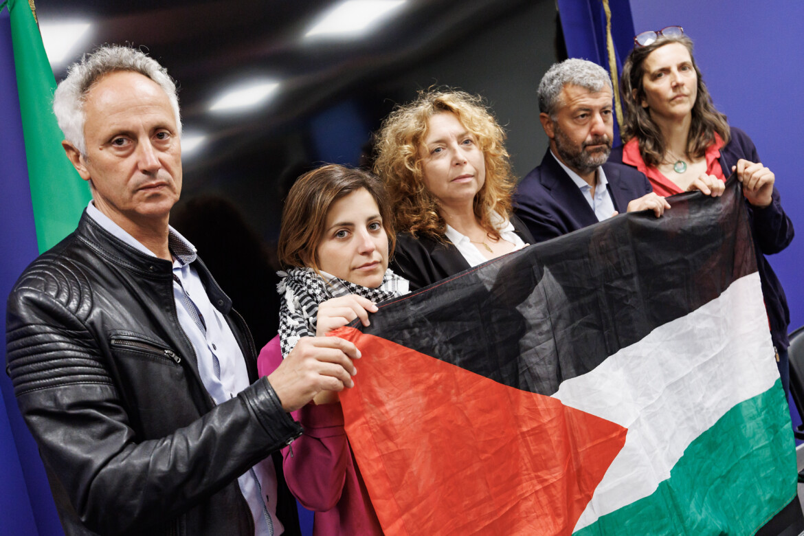 «Nelle carceri di Israele le scene di Bolzaneto»