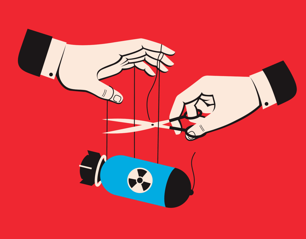 Le follie atomiche di Trump e le responsabilità dell’Italia Le follie atomiche di Trump e le responsabilità dell’Italia