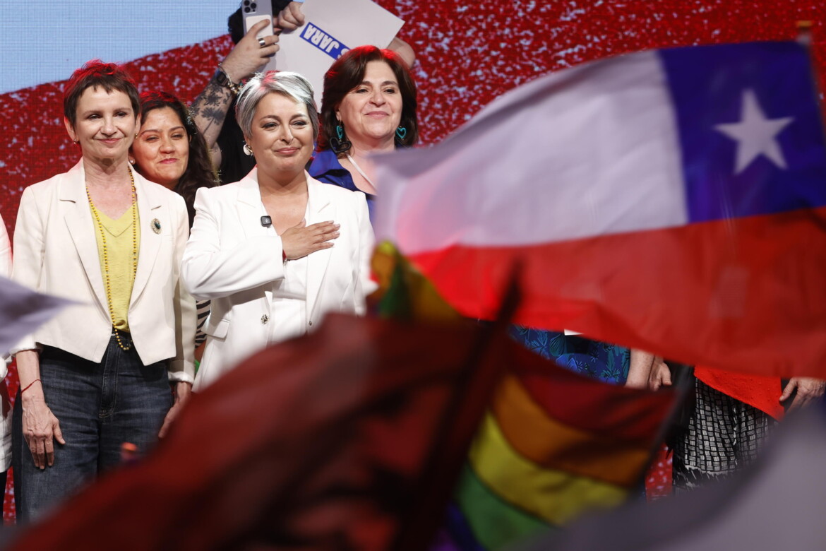 Cile, al primo turno vince Jara ma le destre raccolgono più del 50