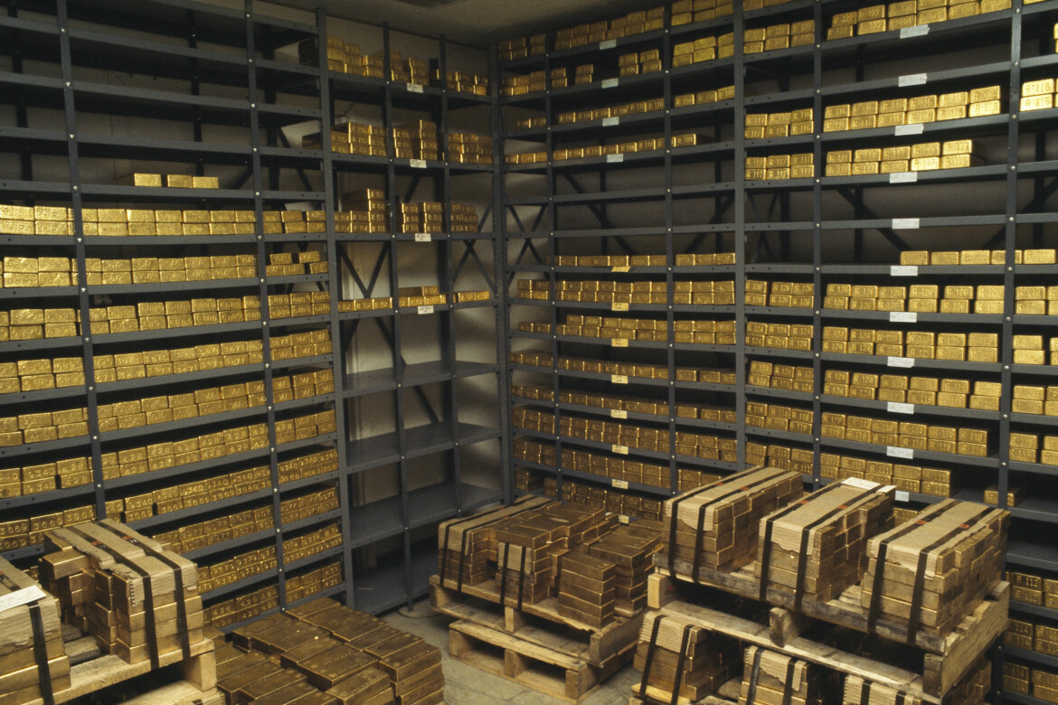 L’«oro alla patria» per pagare la manovra dell’austerità