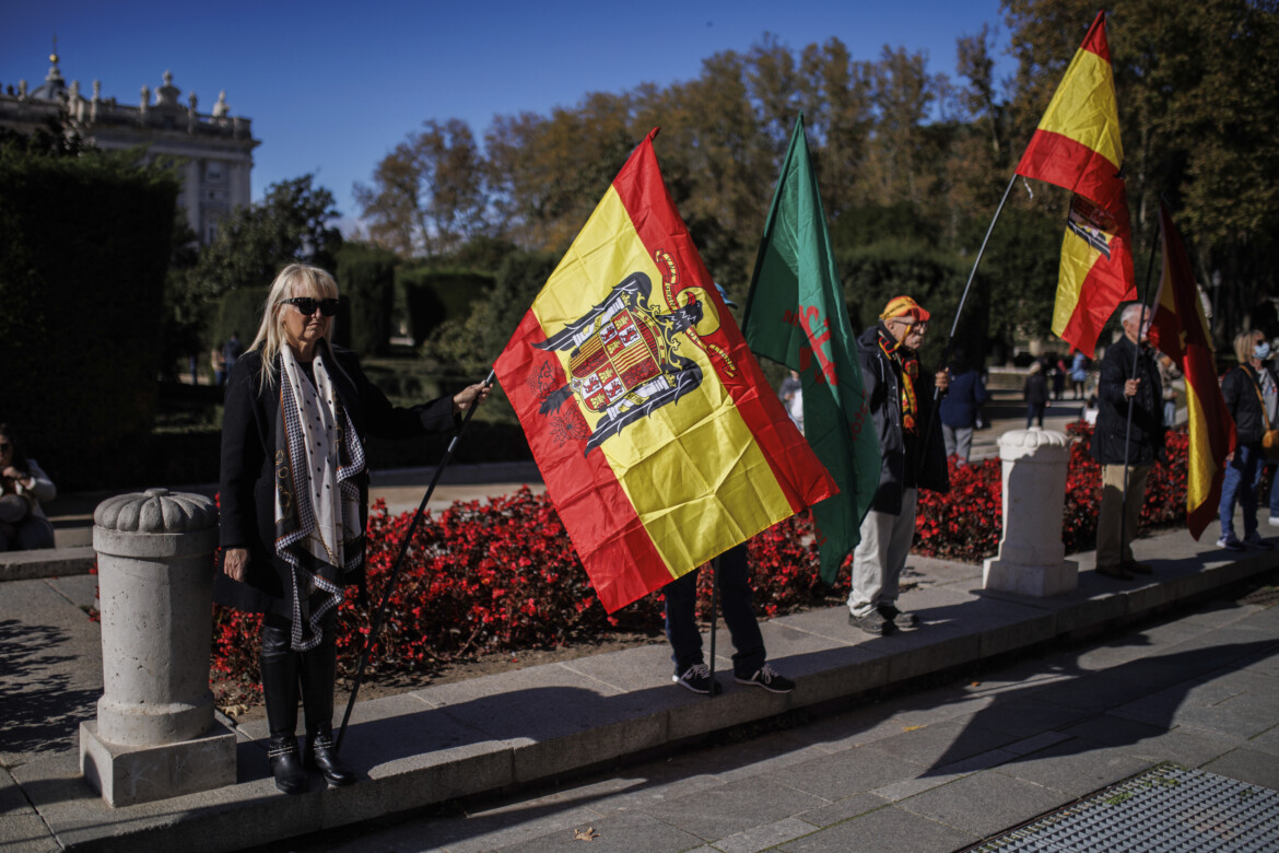L’ombra lunga di Franco