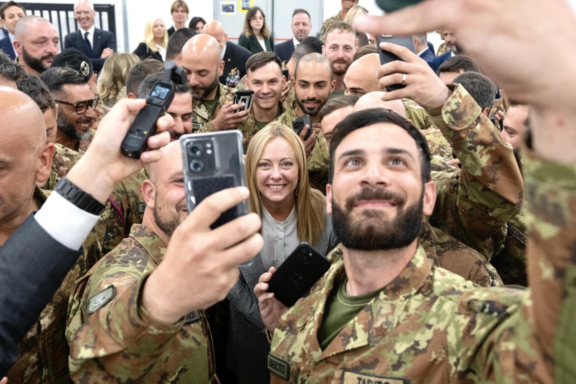 Corso per l’esercito, Meloni contro l’università di Bologna