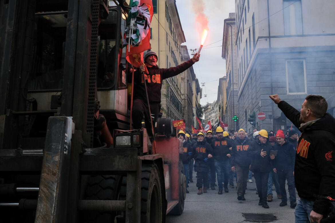 I sedicenti patrioti che non difendono l’acciaio italiano