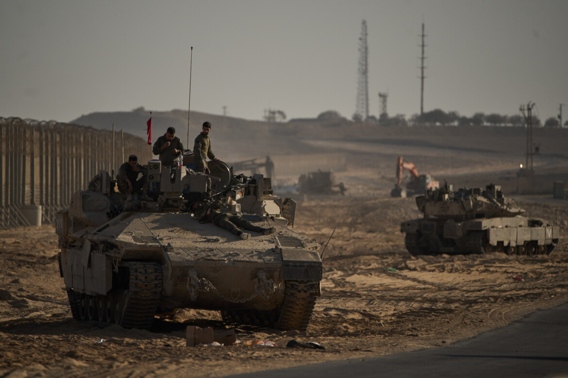 Israele, il ritorno della violenza: «Suicidi di militari, traumi e abusi domestici» Israele, il ritorno della violenza: «Suicidi di militari, traumi e abusi domestici»