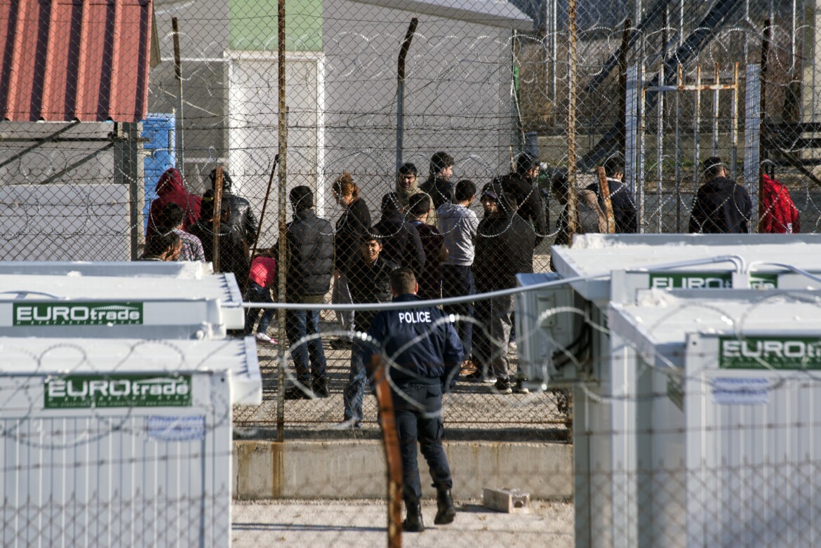 Rimpatri dei migranti: l’Ue accelera, lo stile è quello dell’Ice