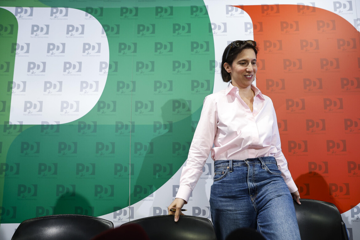 schlein a molfetta con il candidato del prc da Cms.ilmanifesto.it schlein a molfetta con il candidato del prc